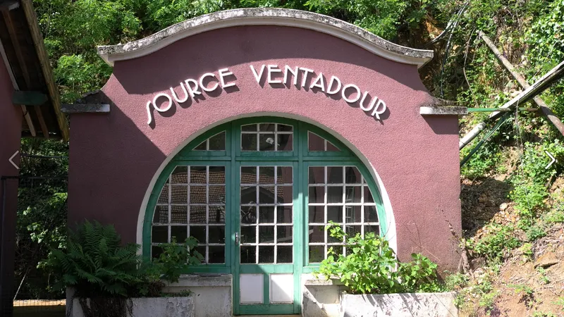 Façade Source Ventadour
